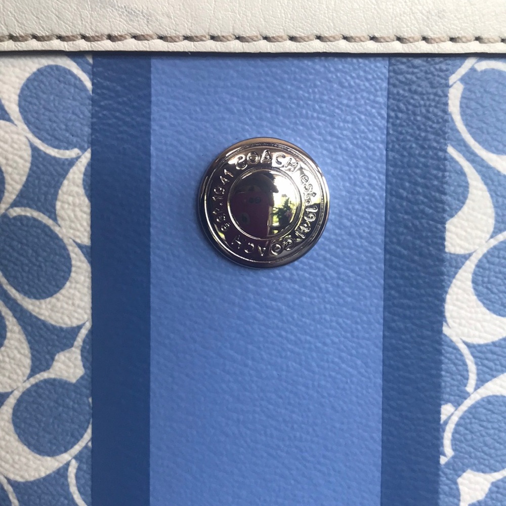Authentic Coach Bag - Picture 2 of 5